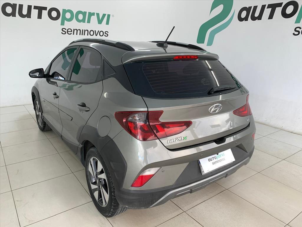 Hyundai HB20X