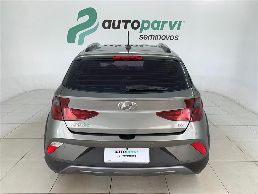 Hyundai HB20X