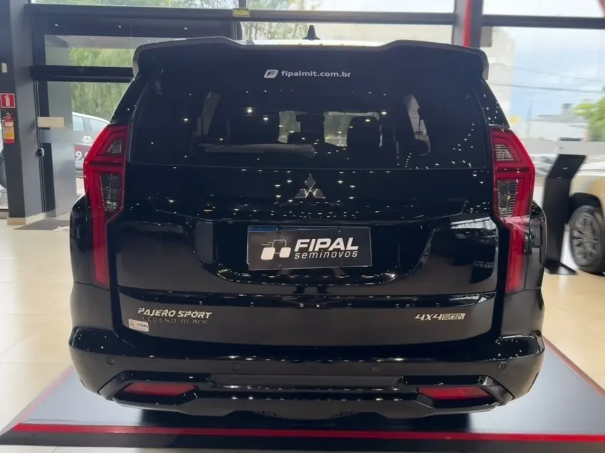 galeria PAJERO SPORT