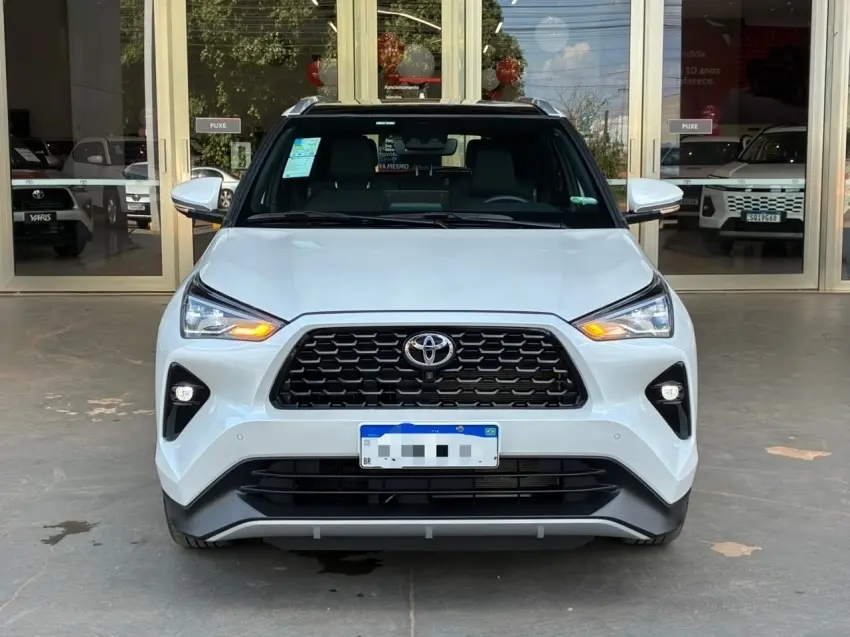 galeria YARIS CROSS