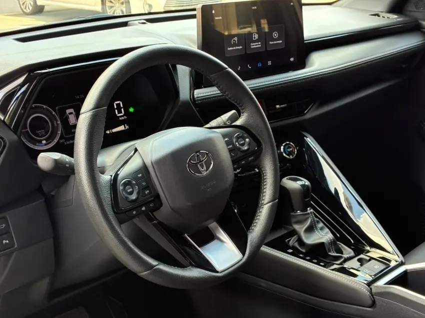 galeria YARIS CROSS