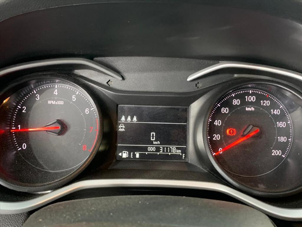 Chevrolet ONIX PLUS