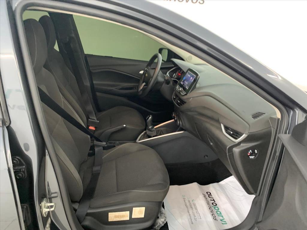 Chevrolet ONIX PLUS