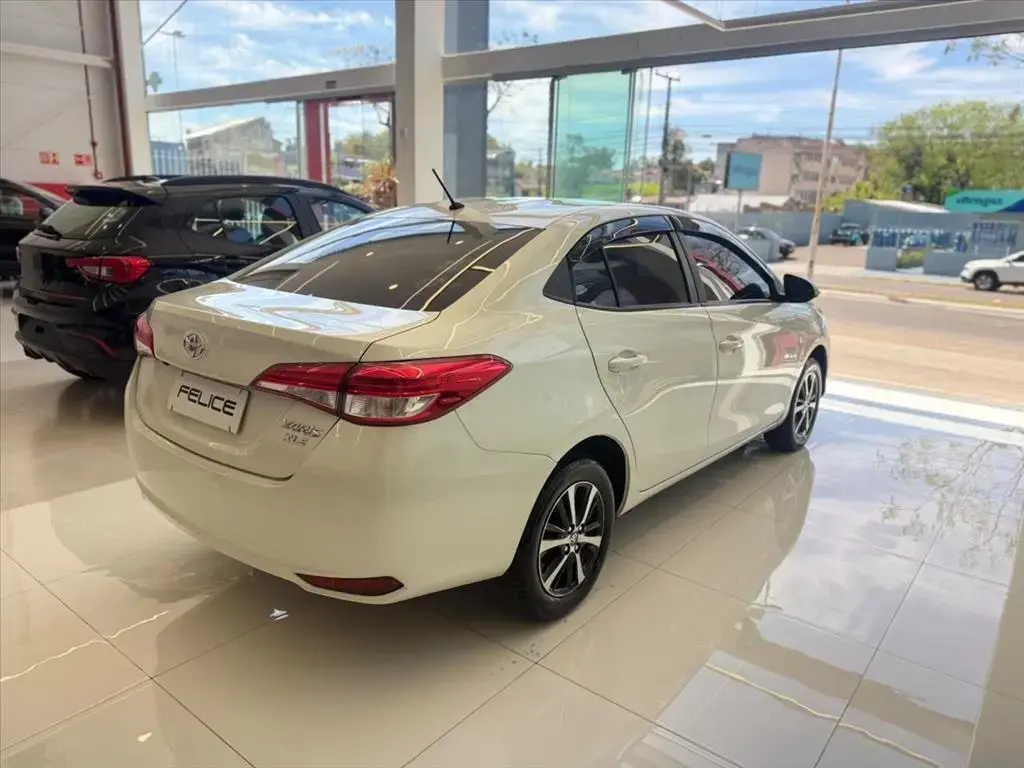 galeria YARIS