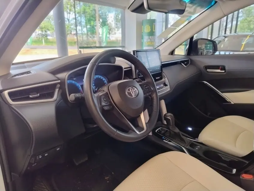 galeria COROLLA CROSS