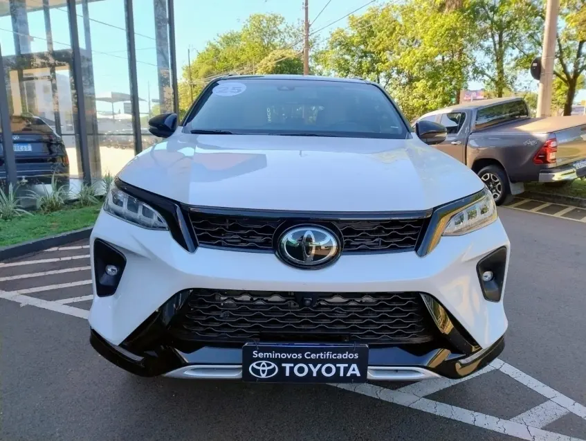 galeria HILUX SW4