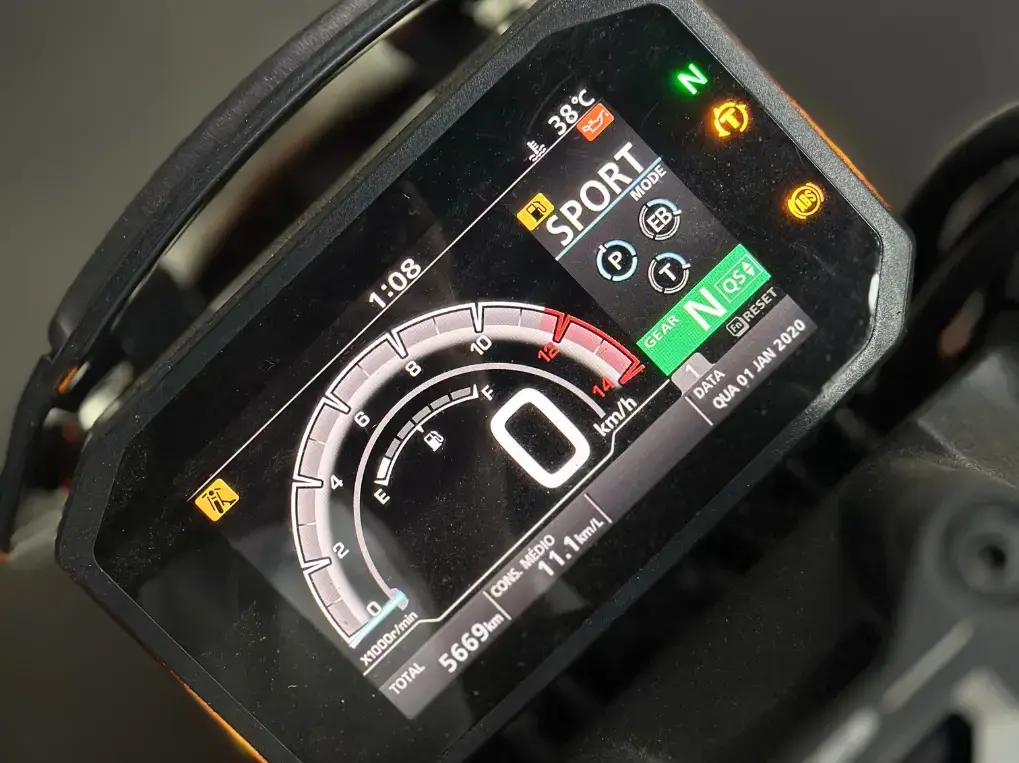 galeria Honda CB 1000R Seminova