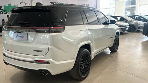 Jeep COMMANDER