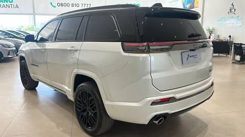 Jeep COMMANDER
