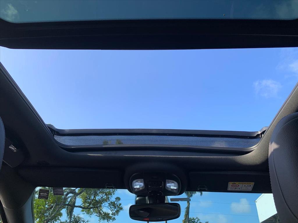 Jeep COMMANDER
