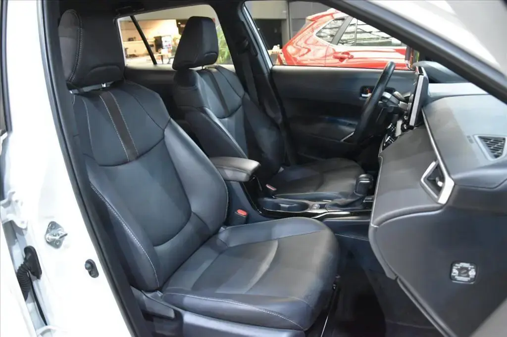 galeria COROLLA CROSS