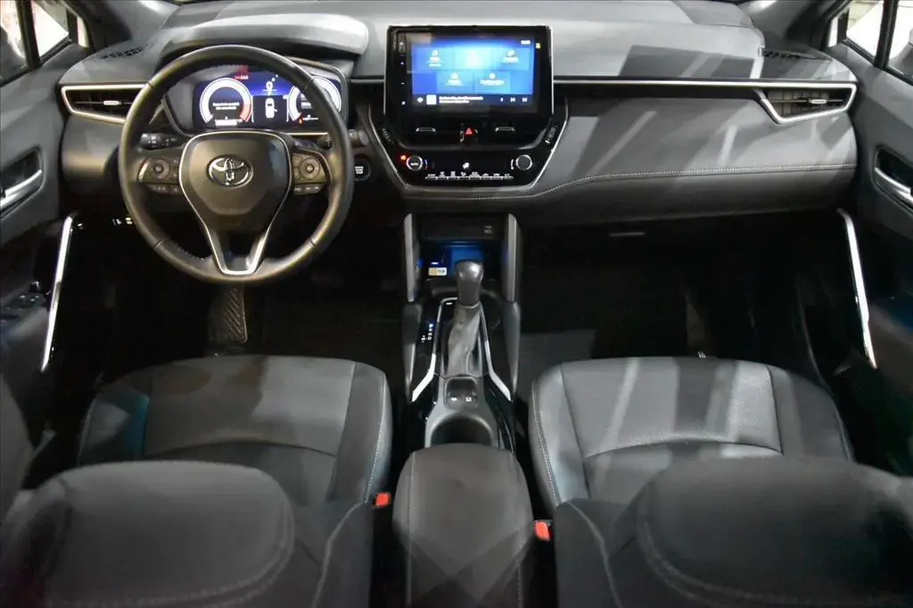 galeria COROLLA CROSS