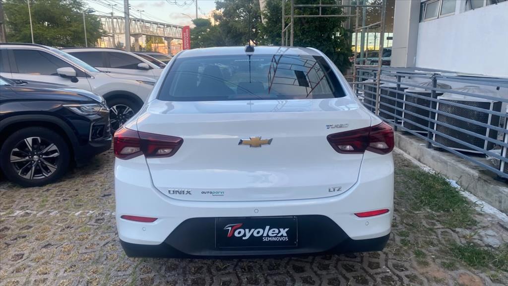 Chevrolet ONIX PLUS