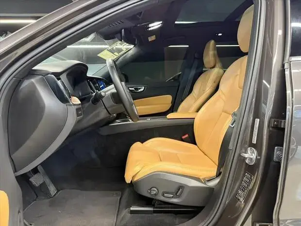 Volvo XC60 2.0 T8 RECHARGE ULTIMATE AWD GEARTRONIC