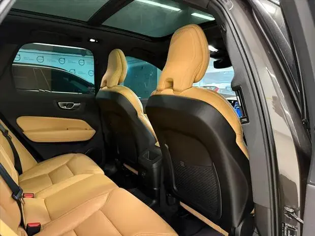 Volvo XC60 2.0 T8 RECHARGE ULTIMATE AWD GEARTRONIC