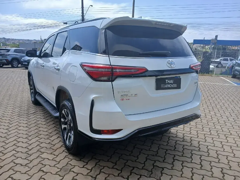 galeria HILUX SW4