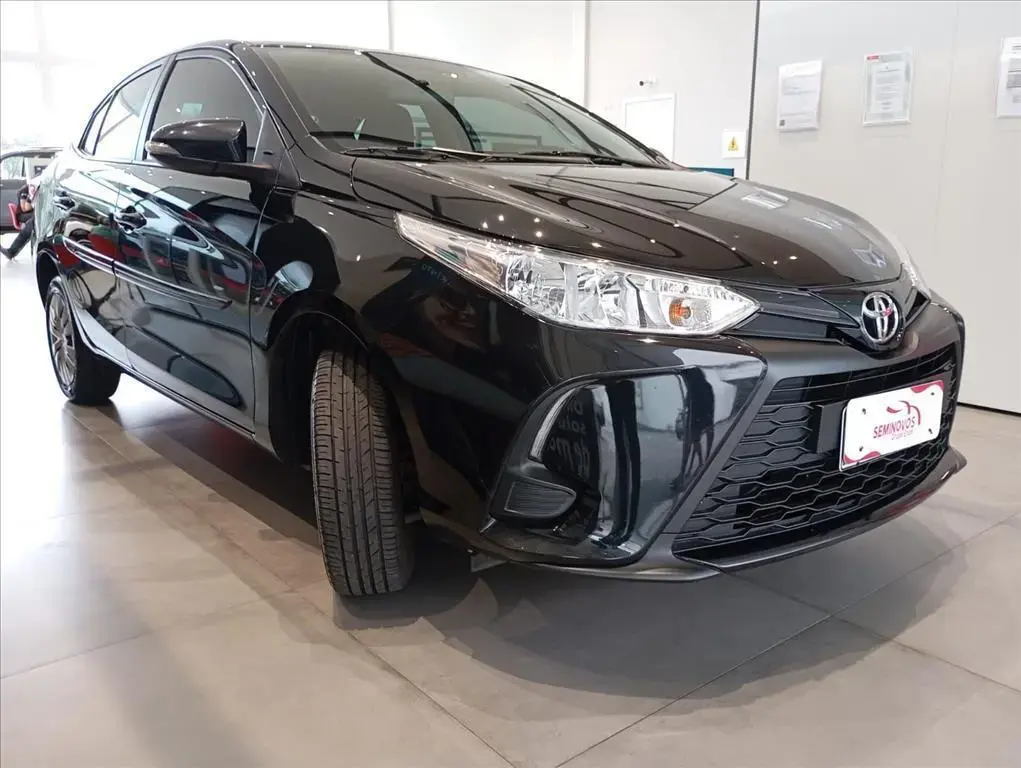galeria YARIS