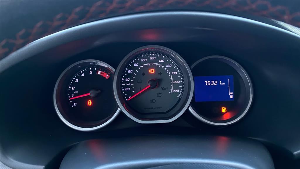 Renault SANDERO