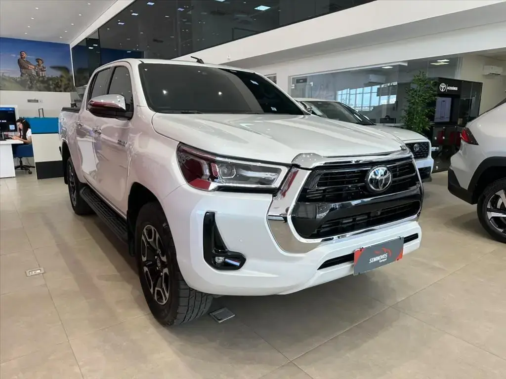 galeria HILUX