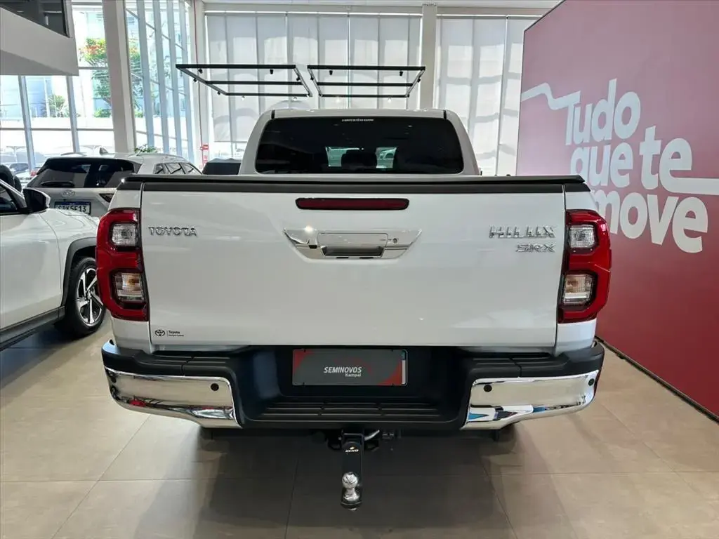 galeria HILUX