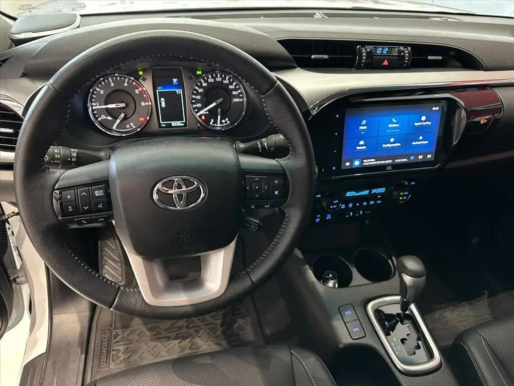 galeria HILUX