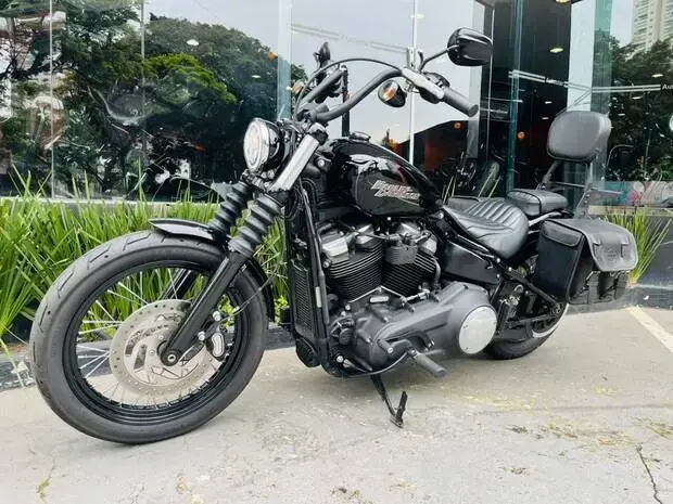 Harley Davidson Softail Street Bob