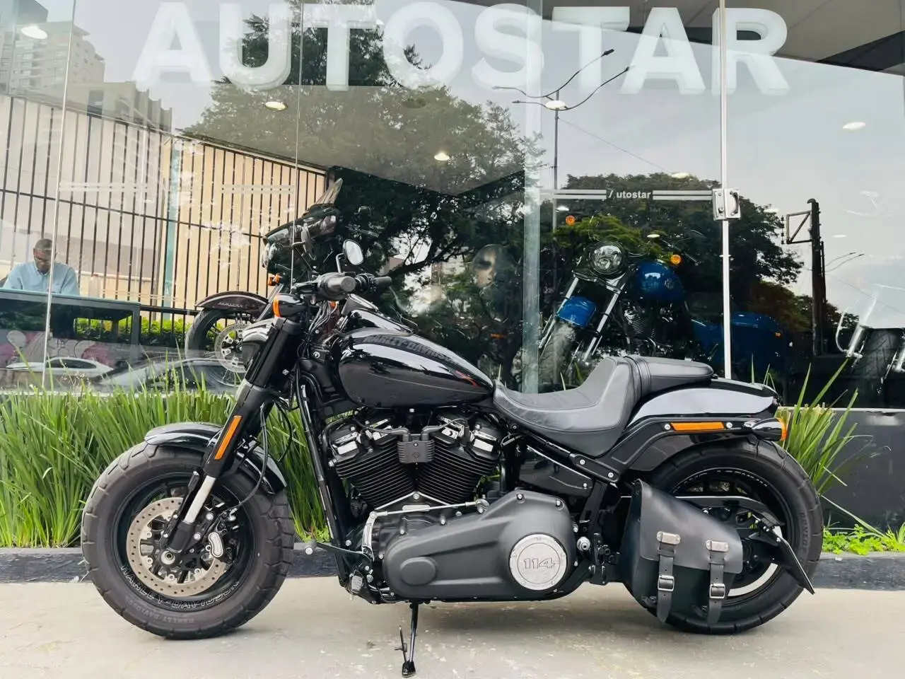 galeria FAT BOB FXFBS