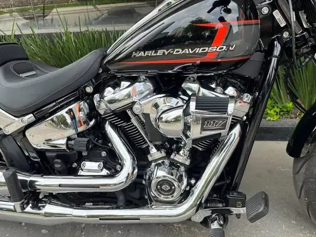 Harley Davidson Breakout 117