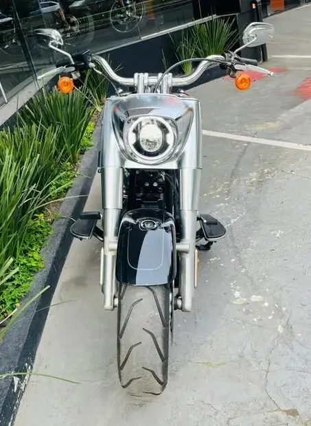 Harley Davidson FAT BOY FLFB FAT BOY FLFB
