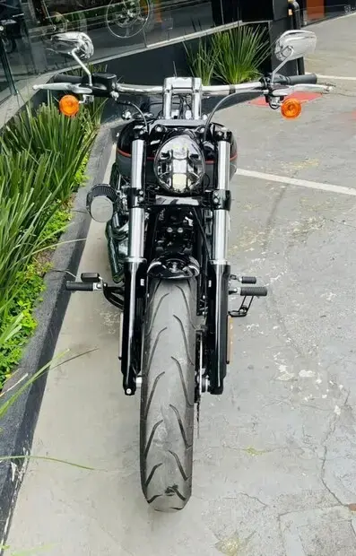 Harley Davidson Breakout 117