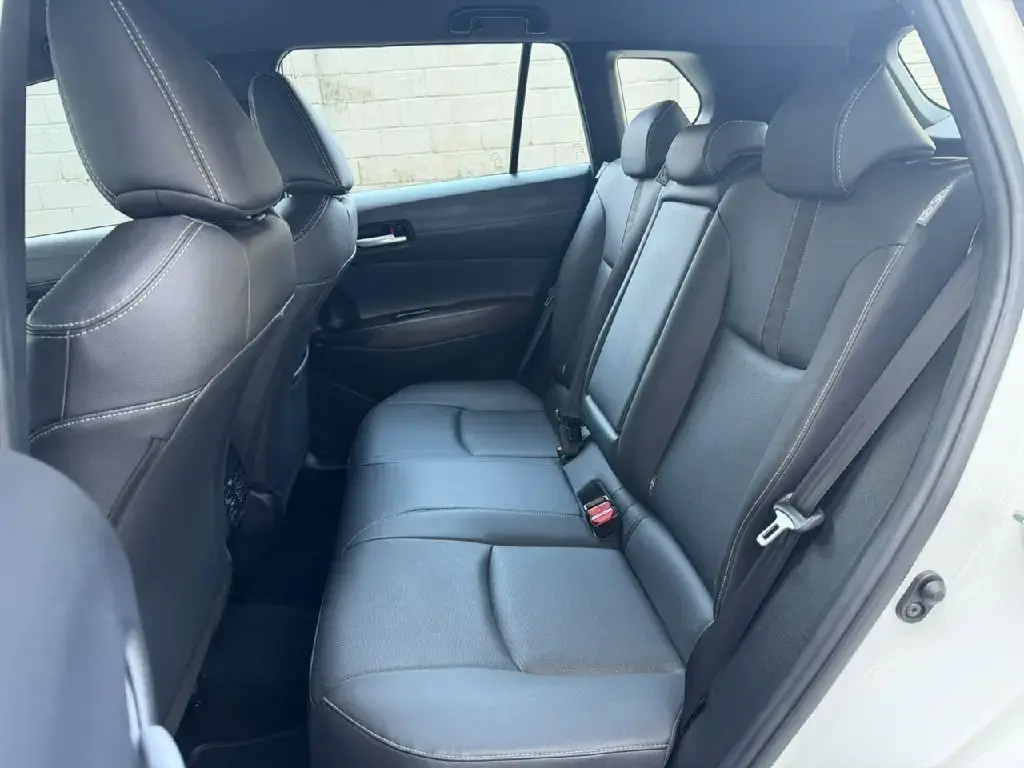 galeria Corolla Cross