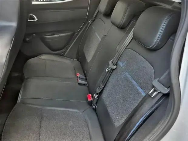 Renault KWID 1.0 12V SCE FLEX INTENSE MANUAL