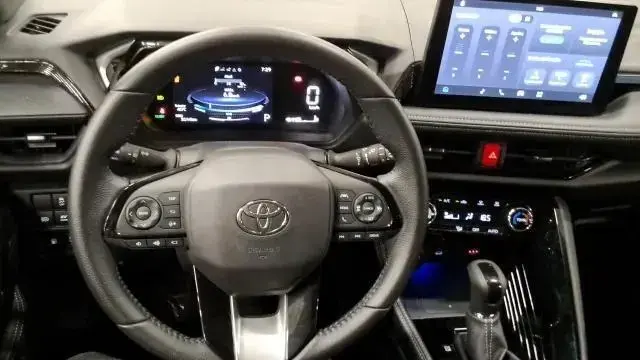 galeria yaris