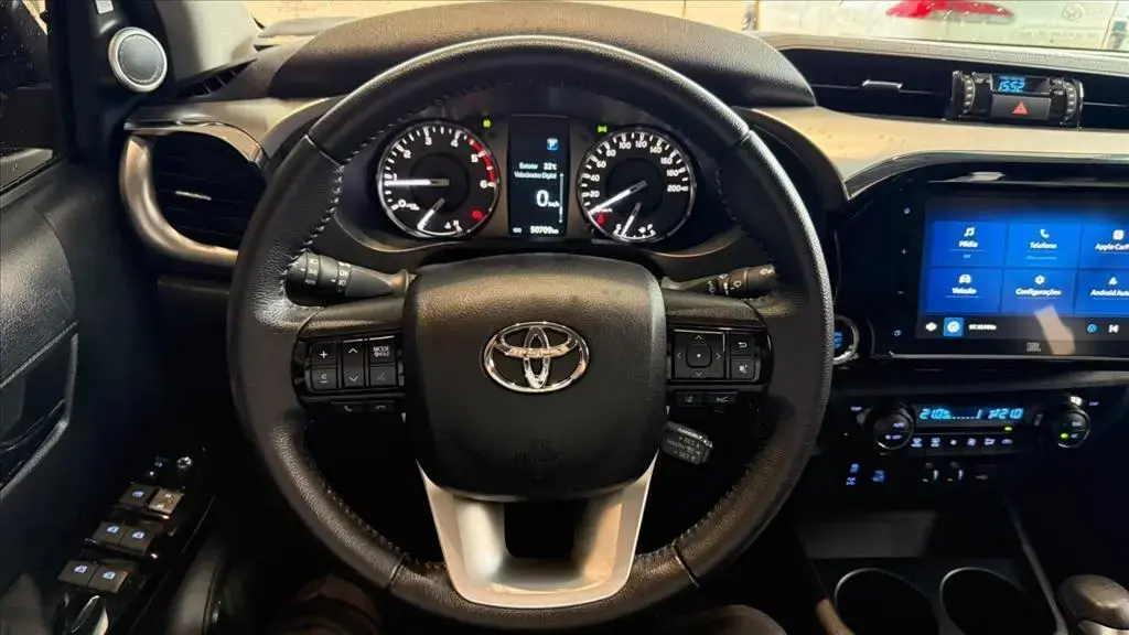 galeria HILUX