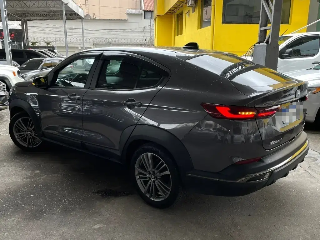 galeria FASTBACK