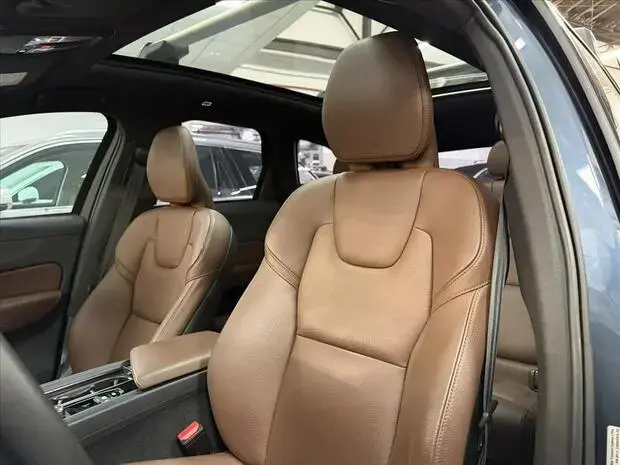 Volvo XC60 2.0 T8 RECHARGE PLUS AWD GEARTRONIC
