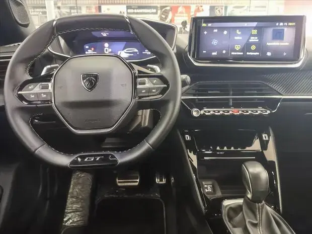 Peugeot 2008 1.0 TURBO 200 HYBRID GT CVT