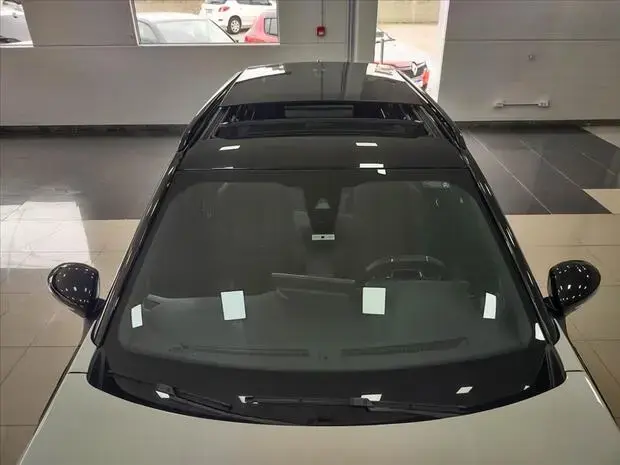 Peugeot 2008 1.0 TURBO 200 HYBRID GT CVT