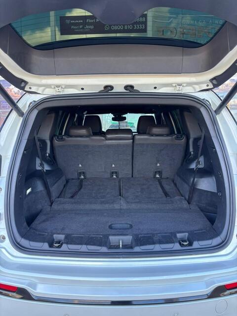 Jeep COMMANDER