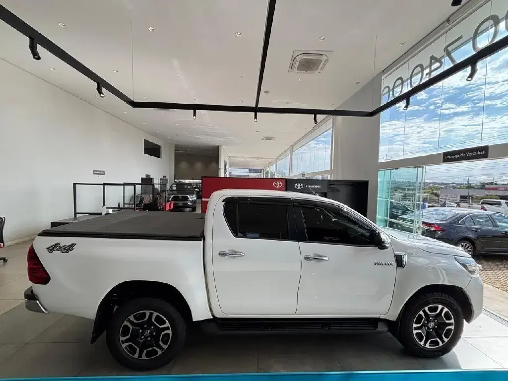 galeria HILUX