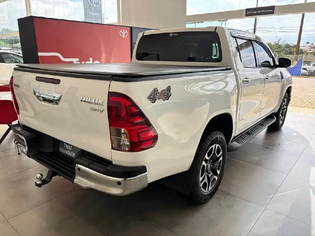 galeria HILUX