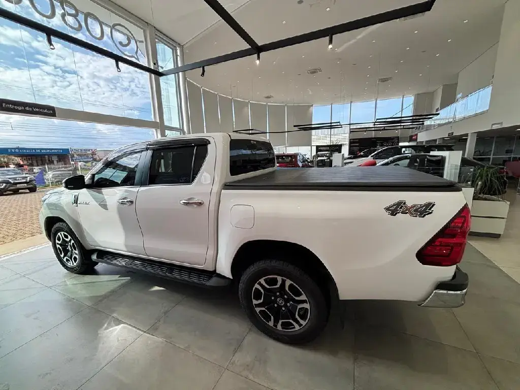 galeria HILUX