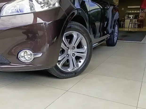 Peugeot 208 1.6 GRIFFE 16V FLEX 4P MANUAL