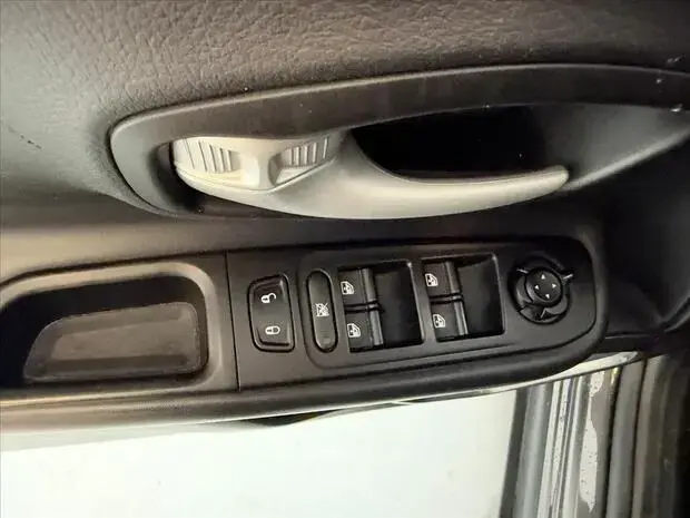 Jeep RENEGADE 1.3 T270 TURBO FLEX LONGITUDE AT6