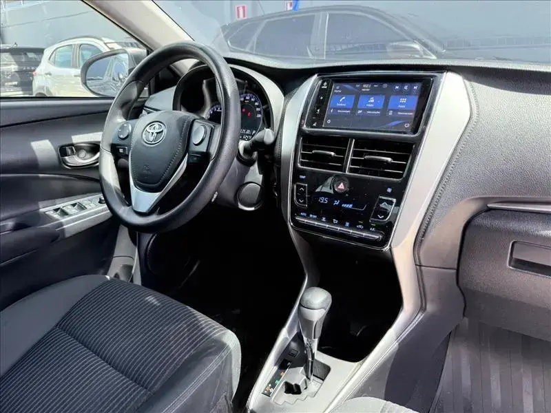 galeria YARIS