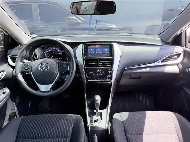 galeria YARIS