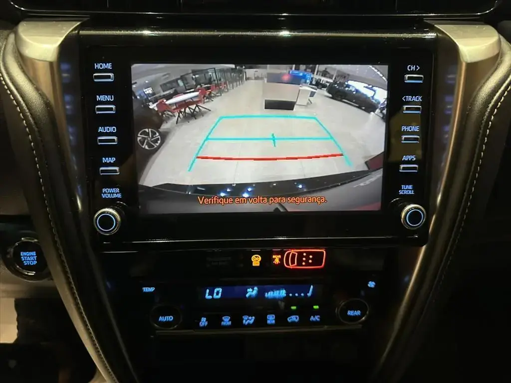 galeria HILUX SW4