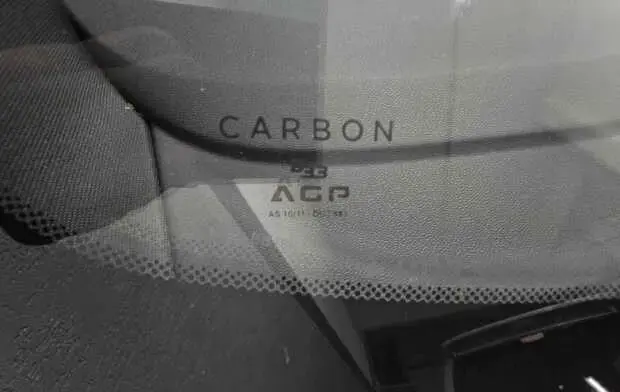 Volvo XC60 2.0 T8 Hybrid R-Design AWD