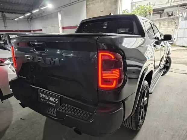 Ram RAMPAGE 2.0 HURRICANE 4 TURBO GASOLINA LARAMIE 4X4 AUTOMÁTICO