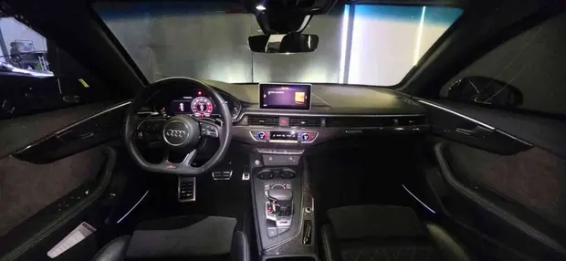 Audi RS4 2.9 V6 FSI GASOLINA AVANT QUATTRO TIPTRONIC
